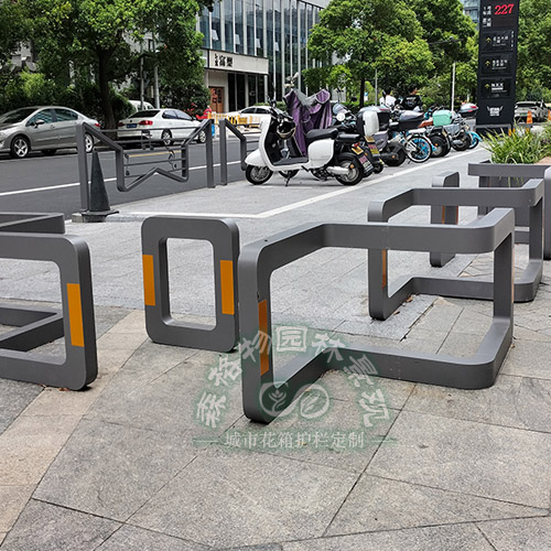 人行道隔离栏步行街人车分流车档