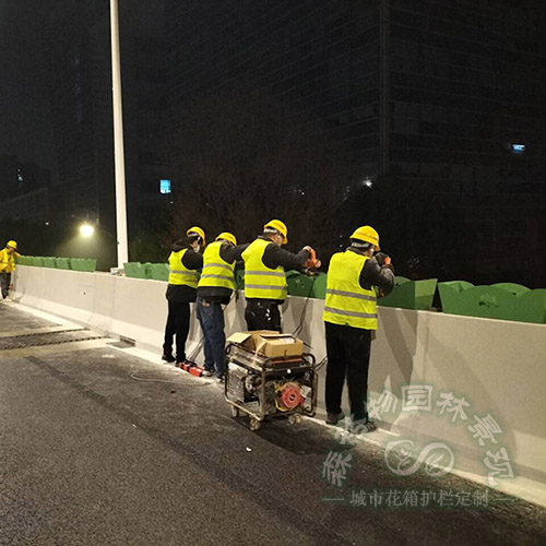 高架桥不锈钢单体花槽花箱