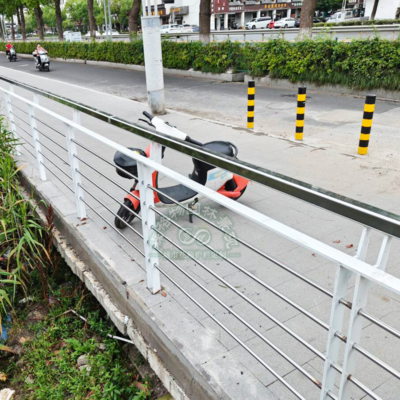 河道不锈钢钢丝绳护栏
