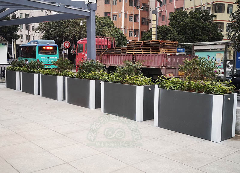 湖北园林景观道路花箱护栏在文明城市创建中能起到什么作用？
